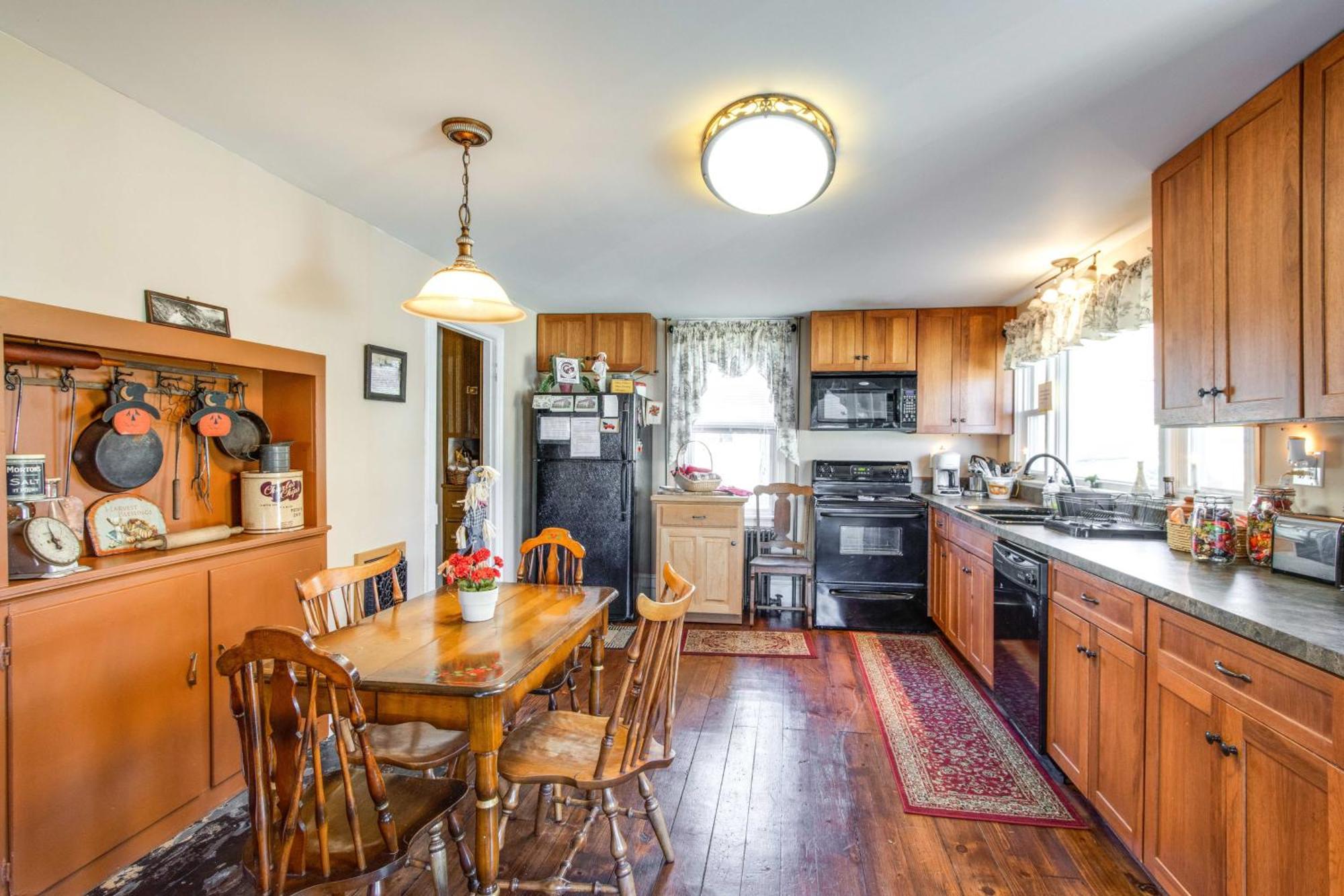 Victorian Home With Porch 6 Mi To Hickory Run Park! White Haven Екстериор снимка