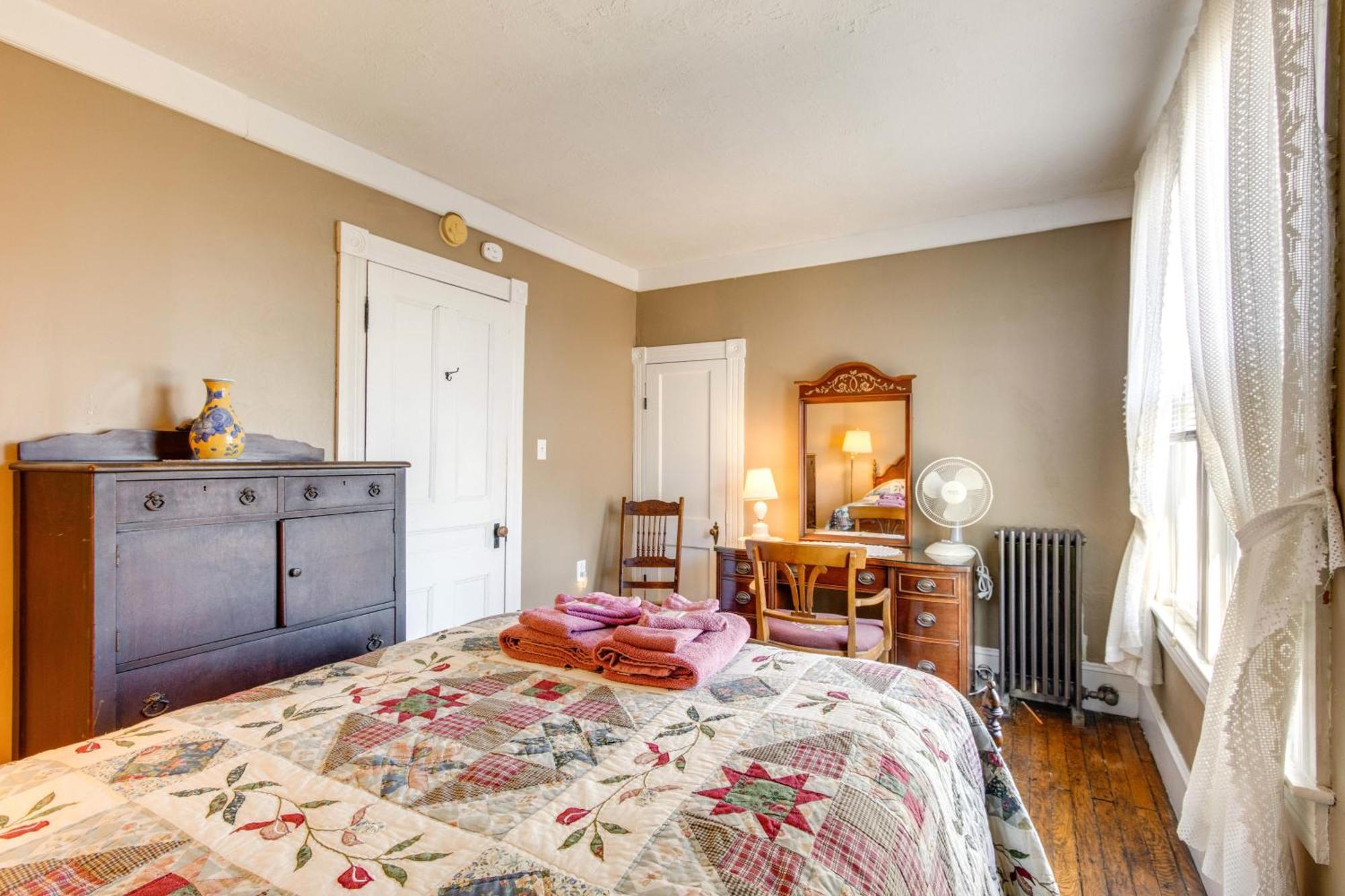 Victorian Home With Porch 6 Mi To Hickory Run Park! White Haven Екстериор снимка